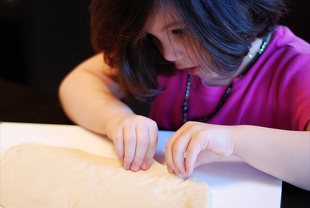 Rinoa preparing the dough.