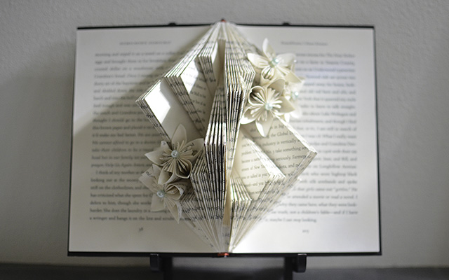 Book Sculpture Tutorial: The Dickinson